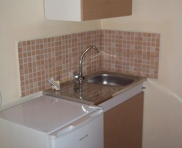 Apartment En Leuko Tsoukaládhes